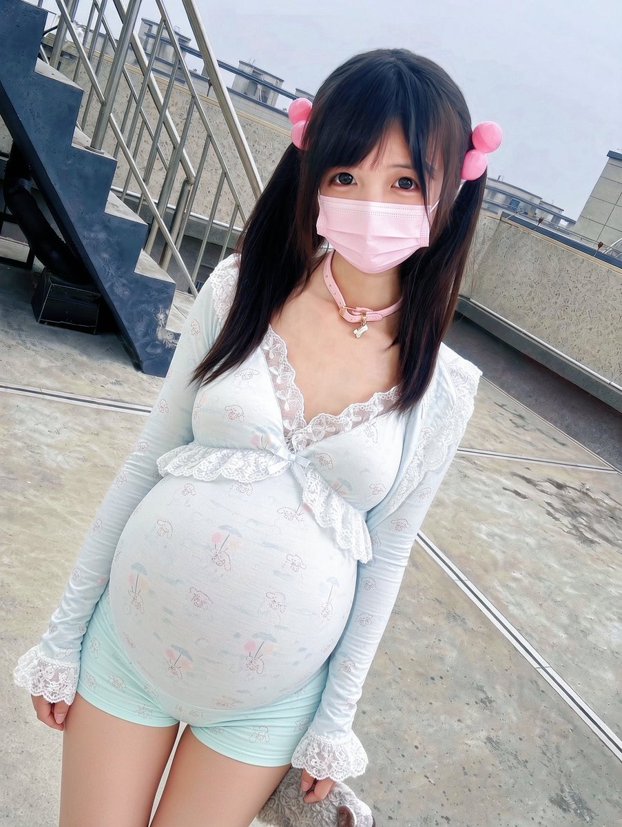 ules025's tweet photo. 如果素颜很丑的话，就没法���她当成异性看待了吗…？
#孕妇 https://t.co/6bgwokK1mD