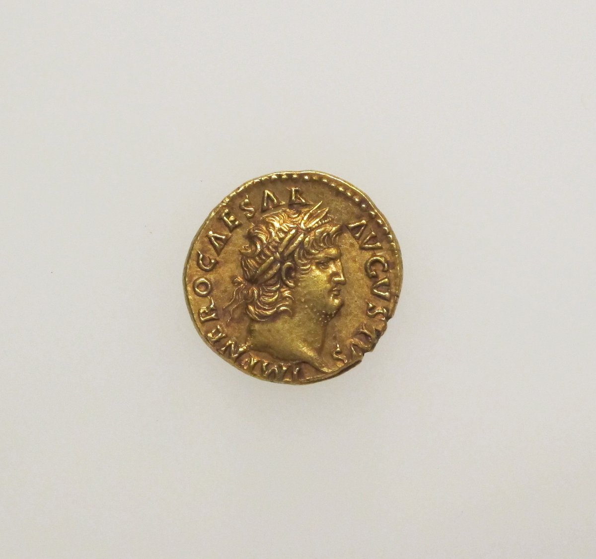 nickcollins1953's tweet photo. The Roman Empire paid for Indian goods in gold, and a single hoard in southern India held over 8,000 of the coins.

The Kottayam hoard, north of Nelcynda, was probably deposited from a Roman vessel that foundered off the coast, and the latest coins were struck under Nero. More than 20 hoards from the reign of Augustus alone have turned up in the Tamil country, the Coimbatore Gap has produced more Roman coins than the rest of the subcontinent combined, and the Chera, Pandya and Chola kings minted coins imitating Roman portraits. Pliny put the annual outflow at 50 million sesterces. Kottayam, at about 800,000, is a small fraction of a single year.