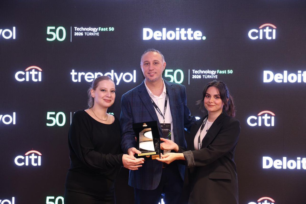 VeriboxTR's tweet photo. Gururluyuz!

Veribox Teknoloji olarak, Deloitte Technology Fast 50 Türkiye listesinde yer alarak Türkiye’nin en hızlı büyüyen 50 teknoloji şirketinden biri olduk.

Birlikte büyümeye ve teknolojiyle değer yaratmaya devam! 💙

#Veribox #DeloitteTechnologyFast50 #Fast50 #Technology https://t.co/O6rHlj36CC