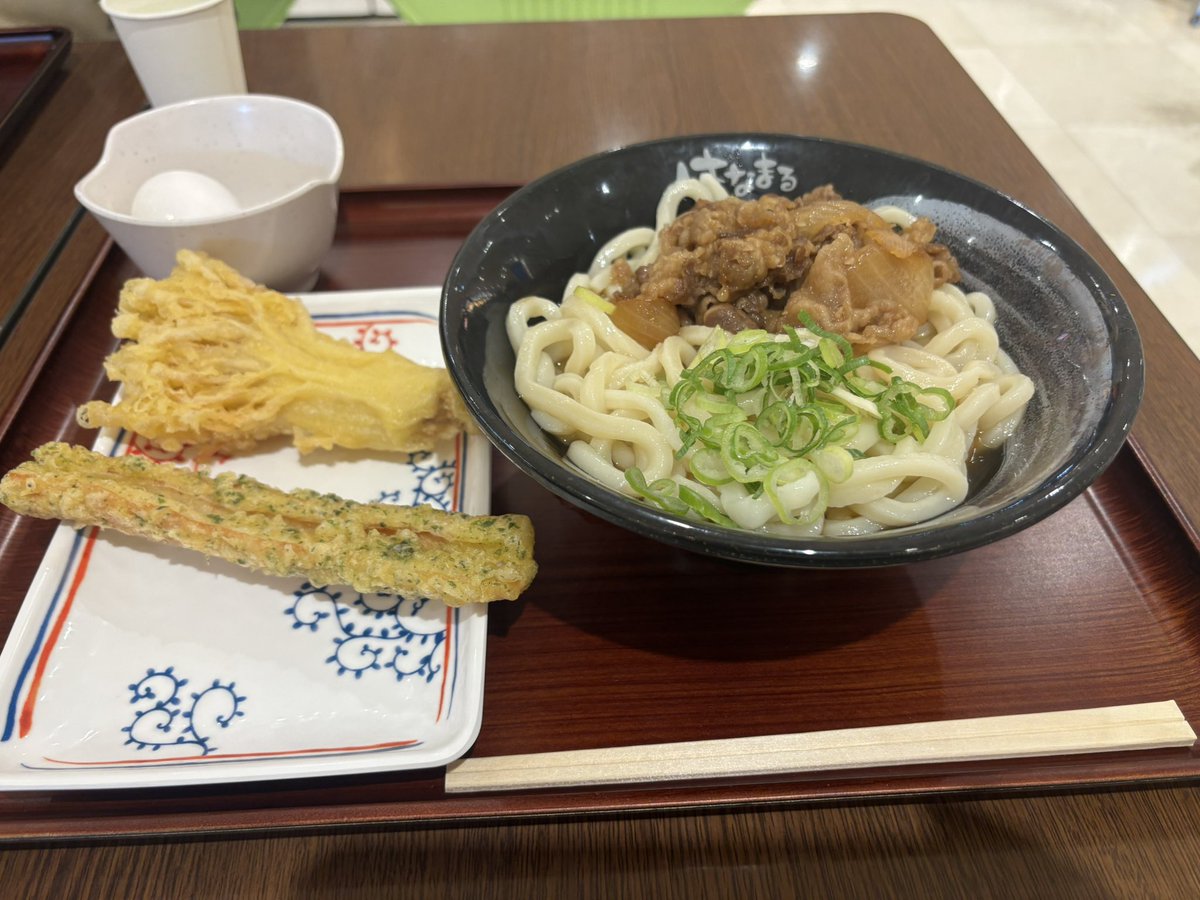 attomalk2357's tweet photo. とりあえず周辺散策完了✅
明日は海に突入します！ https://t.co/a49Vzof960