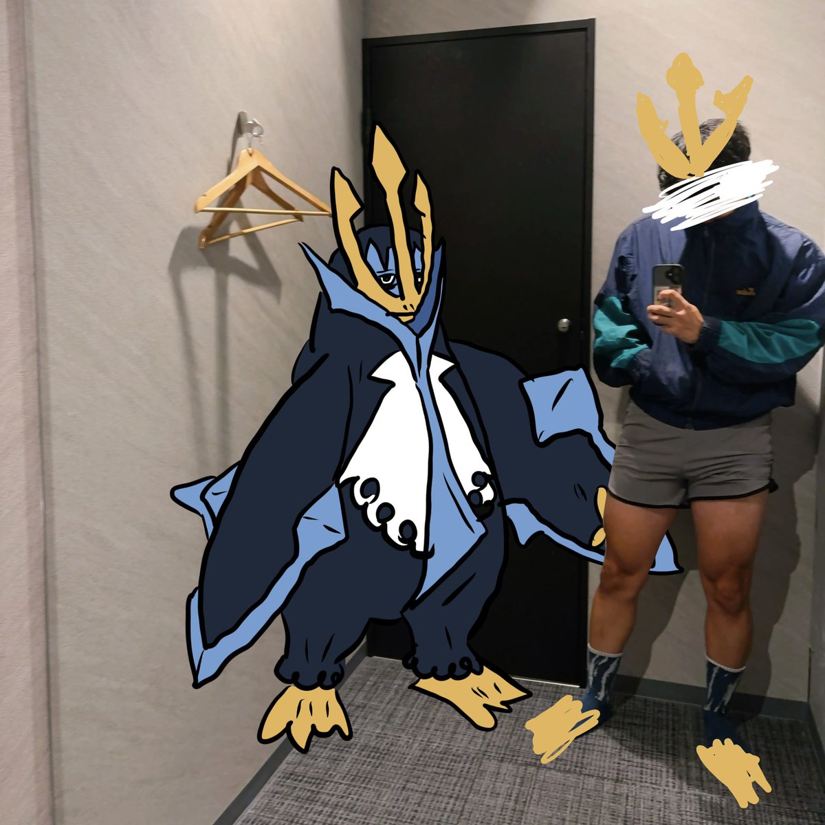 365needpizza's tweet photo. 尻撫でペンギンと脚トレ🦵🫲🐧 https://t.co/pdY94HWwjQ