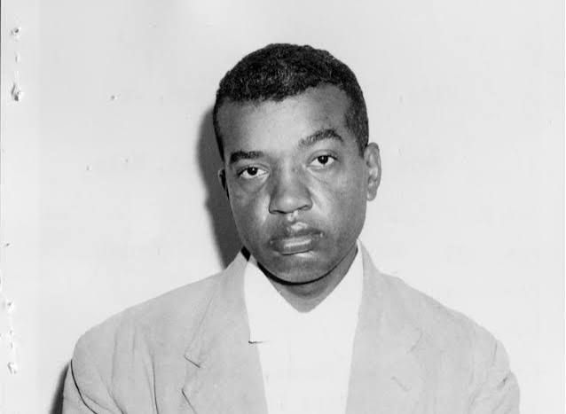 blackJournals01's tweet photo. A Black professor applied to study at the University of Mississippi in 1958.

The state's response was to have him committed to a MENTAL ASYLUM — on the official reasoning that a Black man who wanted to attend Ole Miss must, by definition, be insane.

He was held for twelve days. Clennon King was already a history professor at a Black college in Georgia. 

He arrived at the registrar's office in Oxford, Mississippi in June 1958 to submit his application.
Highway patrolmen removed him from the building. 

A lunacy warrant was sworn out. He was driven to the state hospital at Whitfield.

Doctors examined him. They found nothing wrong with him, because there was nothing wrong with him, and released him after twelve days.

He left the state and never got in. Stories like Clennon King’s are exactly why we created this book—to bring buried injustices like his back into the light https://t.co/V6OJtazidd
