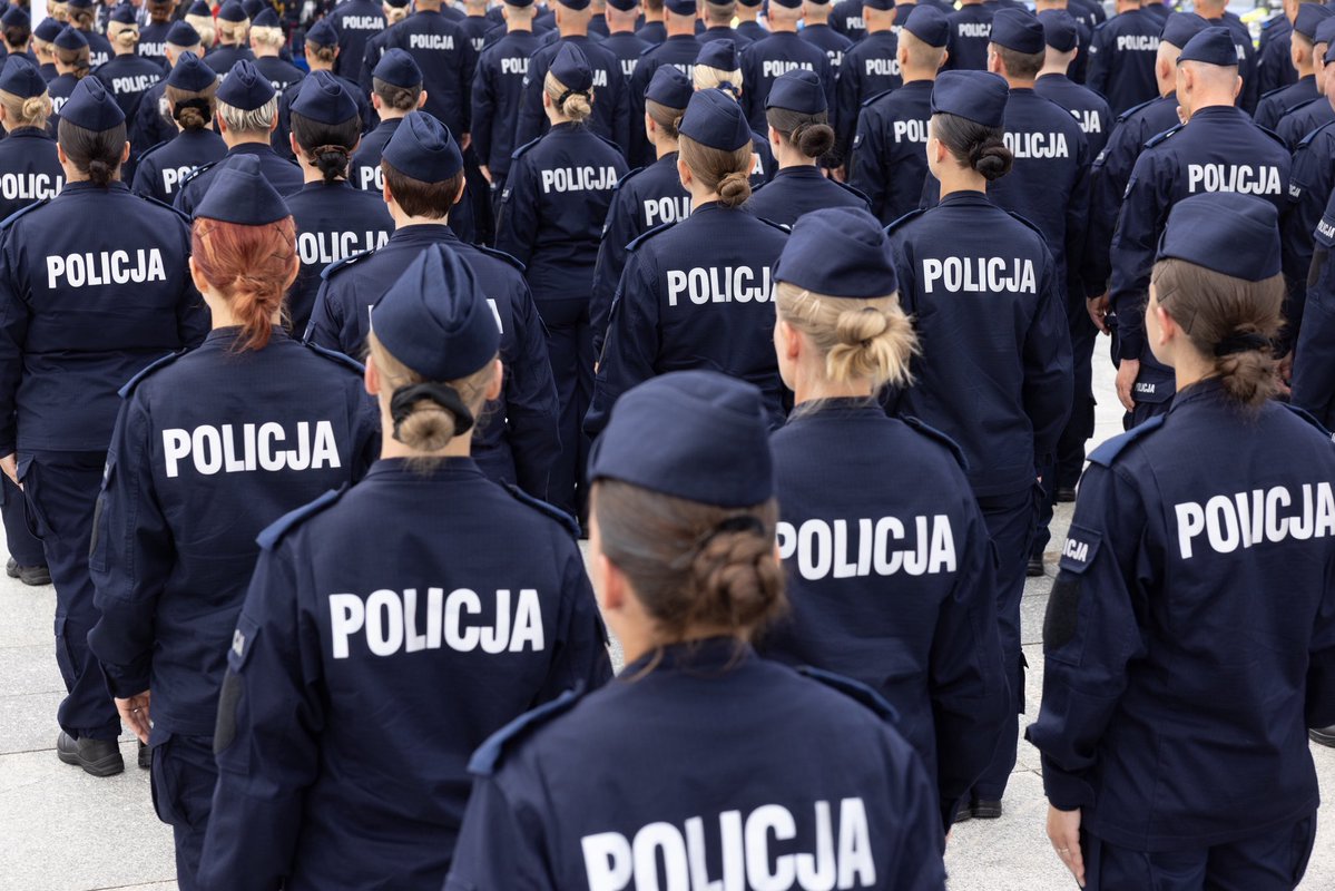 pikus_pol tweet picture