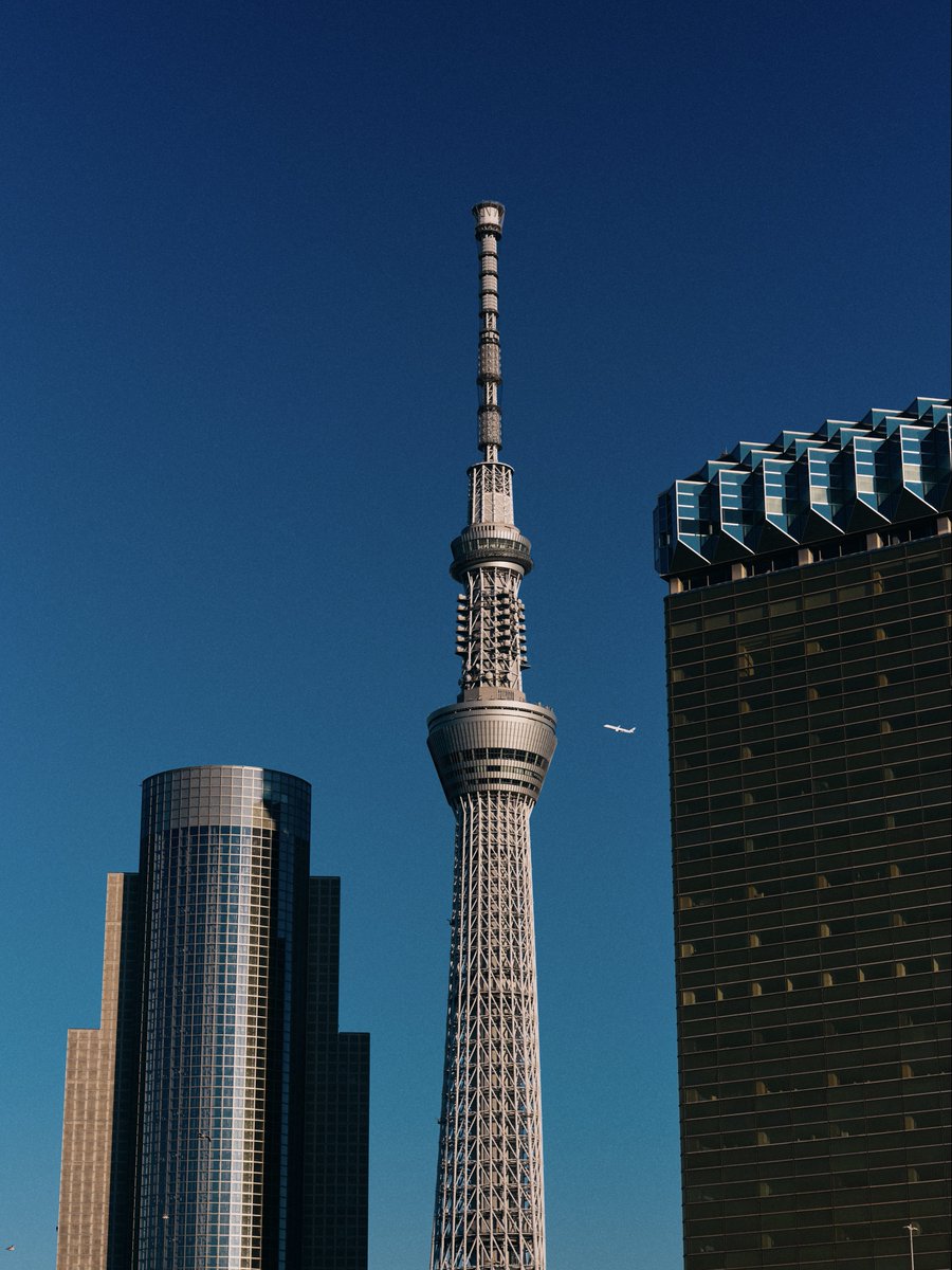 supersub_aka's tweet photo. TOKYO "BLUE" SKY https://t.co/a8gL2kAGwx