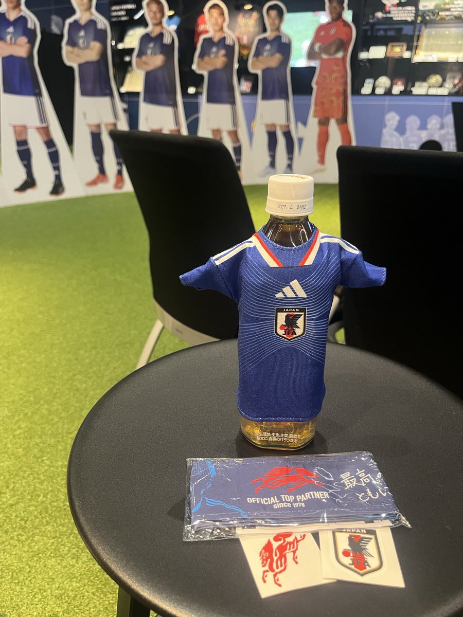 keiyb0518's tweet photo. W杯以来のパブリックビューイング⚽️今日はここから応援します❤️‍🔥
サッカー好きにはたまらない空間で
ワクワクが止まらない、、！！
#サッカー日本代表
#キリンカップ https://t.co/gPsv9le931