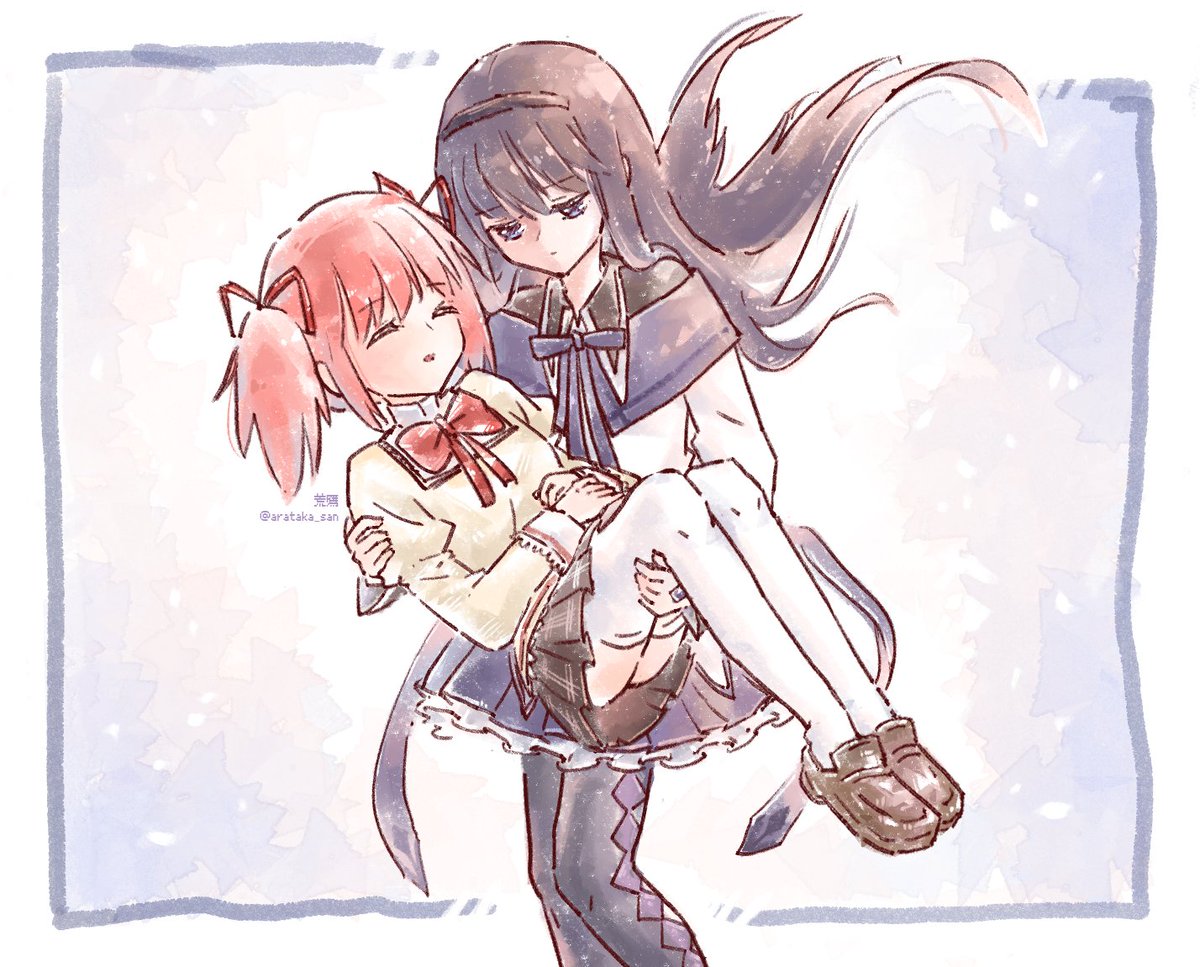 arataka_san's tweet photo. テレビ版のほむらちゃんがまどかちゃんお姫様だっこして優雅に降りてくるのがかっこよすぎてマジ胸キュンｷｬｯｷｬｯになっちゃう https://t.co/oNHJr1hr2k