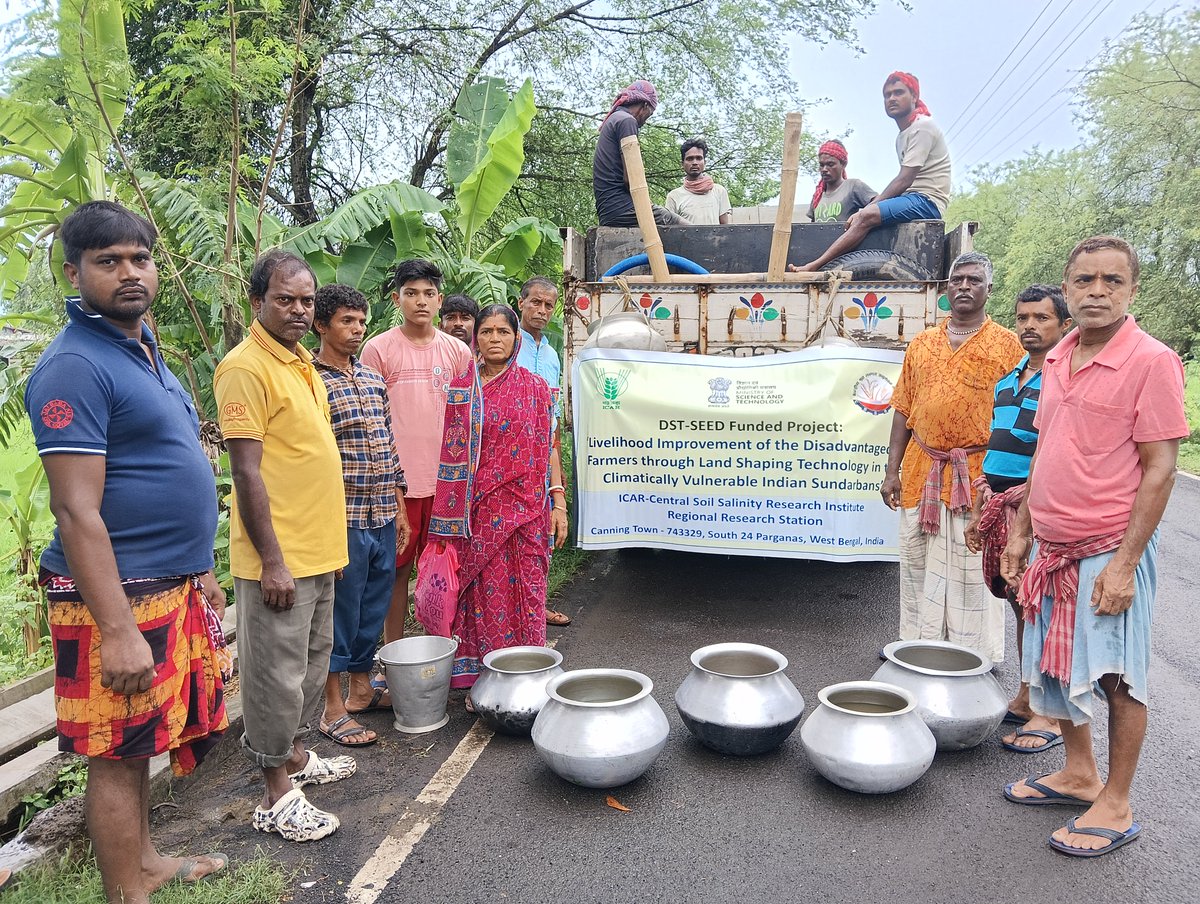 CSSRIKarnal's tweet photo. Strengthening Farmer Livelihoods through Input Support for Crop-Fish Integration
#InputSupport #LandShaping #CropFishIntegration #Sundarbans #CoastalAgriculture #SmallholderFarmers #SCFarmers #LivelihoodImprovement #FarmProductivity  #IntegratedFarming #DSTSEED #ICAR #ICARCSSRI https://t.co/aKAWgAS5zf