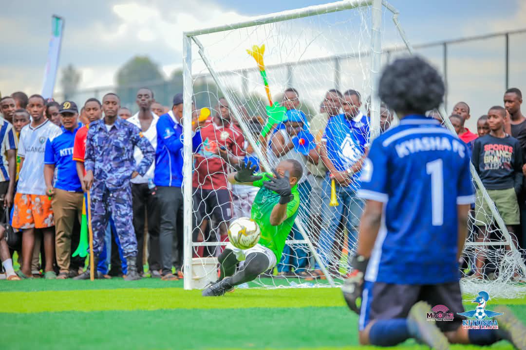 Zonefc_KL's tweet photo. Mr. Safe hands for a reason. 
Well done Abel 🧤.
#ZoneFc
#KitungaLeague https://t.co/NLCAqXJRWu