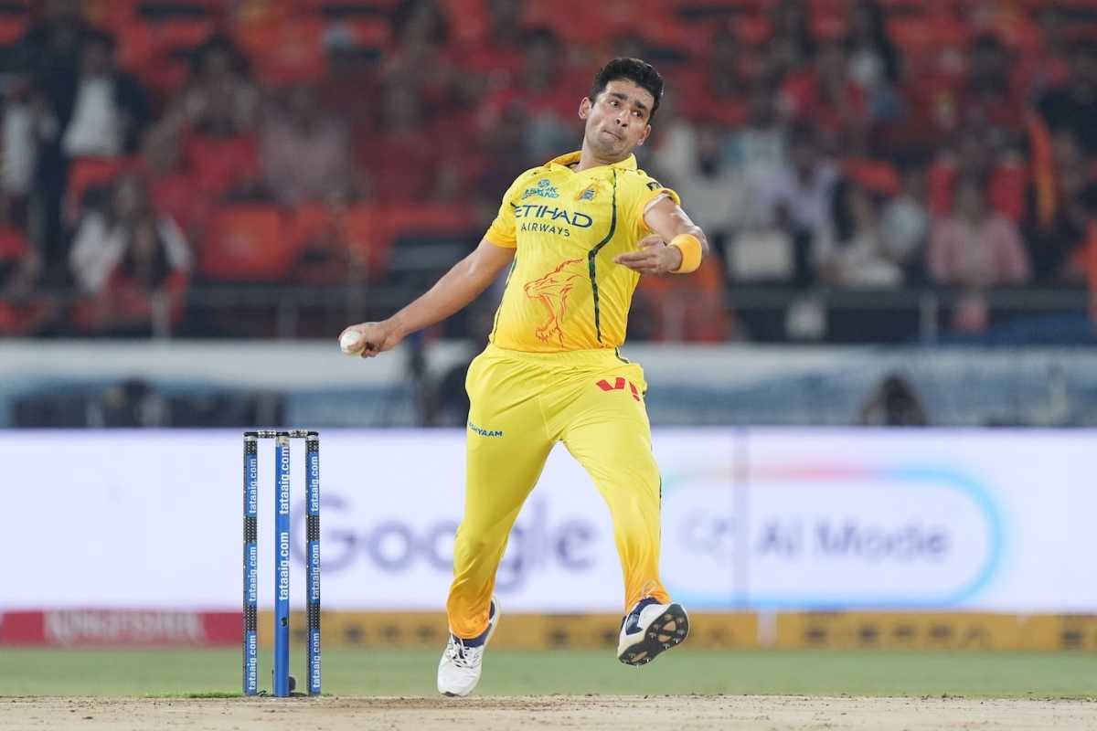 CricCrazyJohns's tweet photo. 🚨 KAMBOJ TO ODI TEAM 💛

- Anshul Kamboj will replace Prasidh Krishna in the Indian ODI team for the 3rd match. [Abhishek Saini from Sportstar] https://t.co/TDpUGPErQu