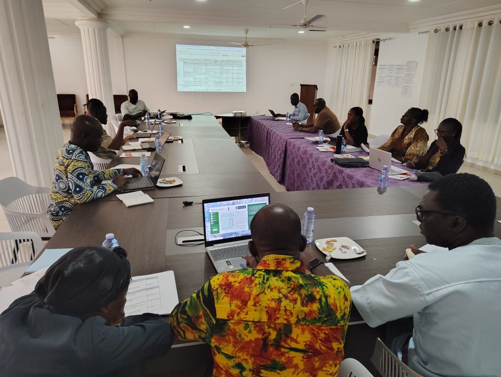 AssociatesKanko's tweet photo. Kanko joined ESBLG partners for the first Project Steering Committee Meeting on 3 Sept. 2026 to strengthen coordination, align plans, and keep implementation on track.
Together, we are working for people, livelihoods and nature across 17 communities.
#Kanko #ESBLG #Biodiversity https://t.co/K4bHBsBrz8