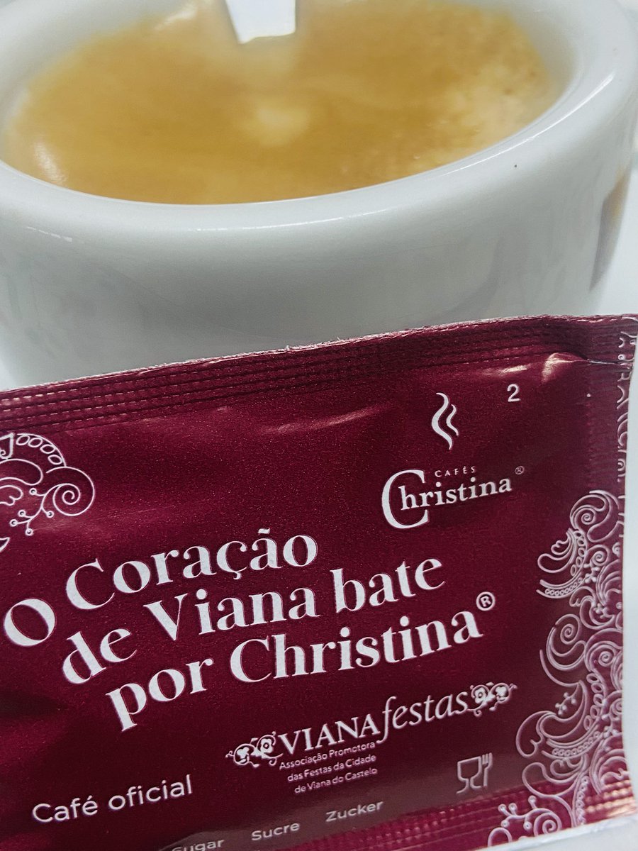 crisfdiass's tweet photo. Bom dia 😃 https://t.co/E7TPmGGE1h