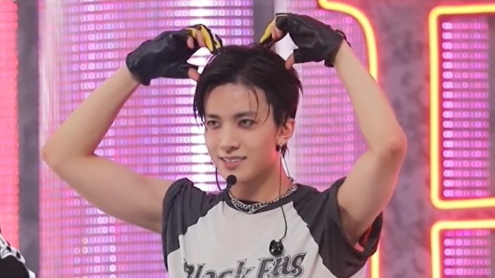 KshowAnalysis1's tweet photo. 🌟 "Death of Me" by EVAN won Monthly MCD Pick Stage (September 2026) — Congratulations! 🥳

#EVAN #에반 #DeathofMe https://t.co/Q2KWrwN8GP