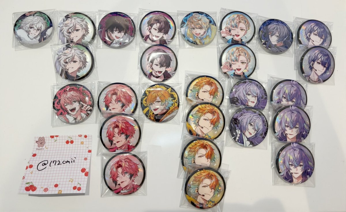 172cmii's tweet photo. 【交換】にじさんじ MECHATU-A 1stLIVE
ランダム缶バッジ

【譲】画像1枚目
【求】画像2枚目

郵送のみのお取引
纏めての方優先させていただきます
お気軽にお声がけ下さい🙇‍♀️ https://t.co/hCJIuqWXKD