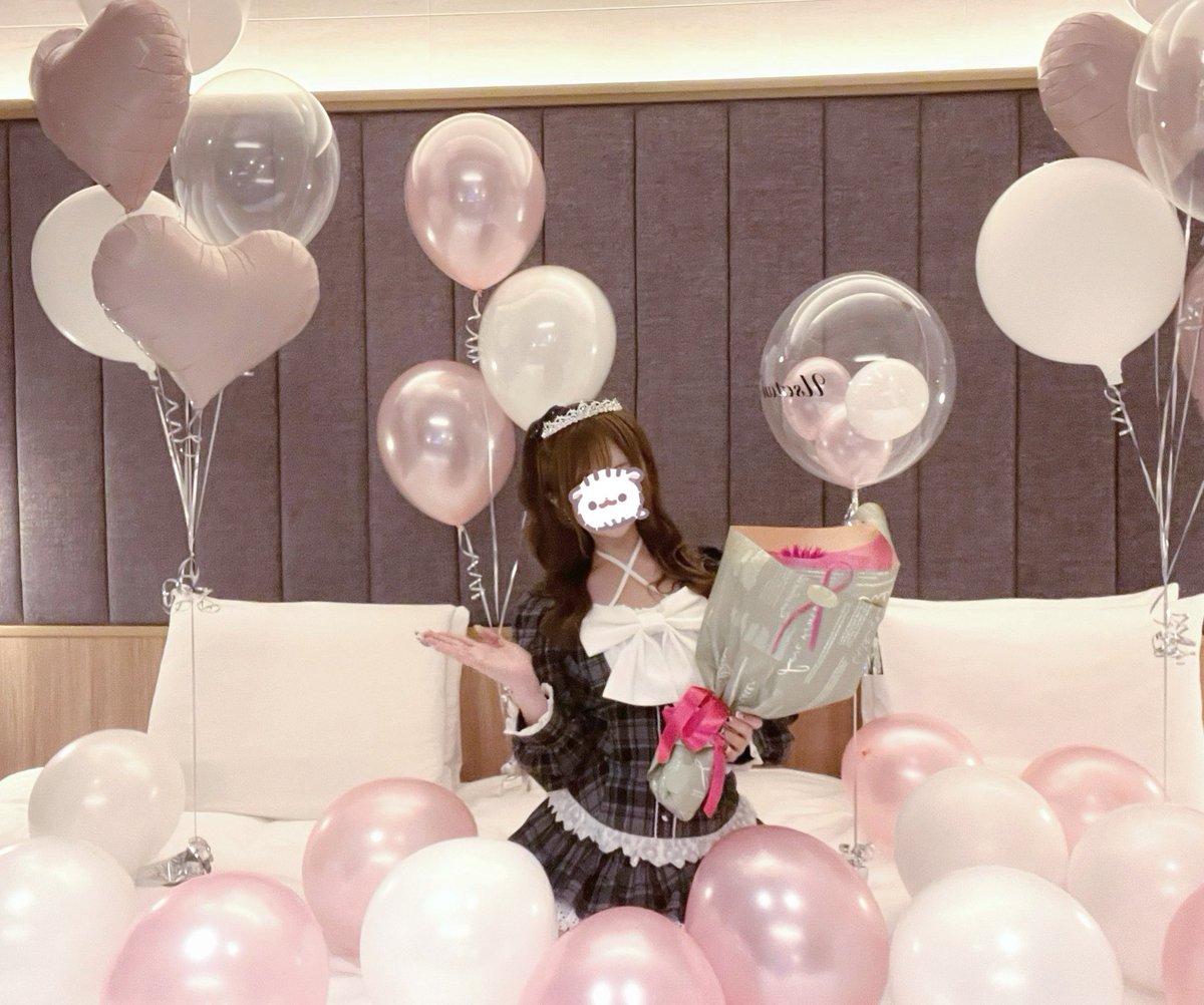usa_tanna's tweet photo. ぴてたんがゲームクラウン1位のお祝いをサプライズでしてくれた！！！( o̴̶̷᷄ ·̫ o̴̶̷̥᷅ )

可愛すぎるありがとう🥺♡ https://t.co/4qve9PZ94a