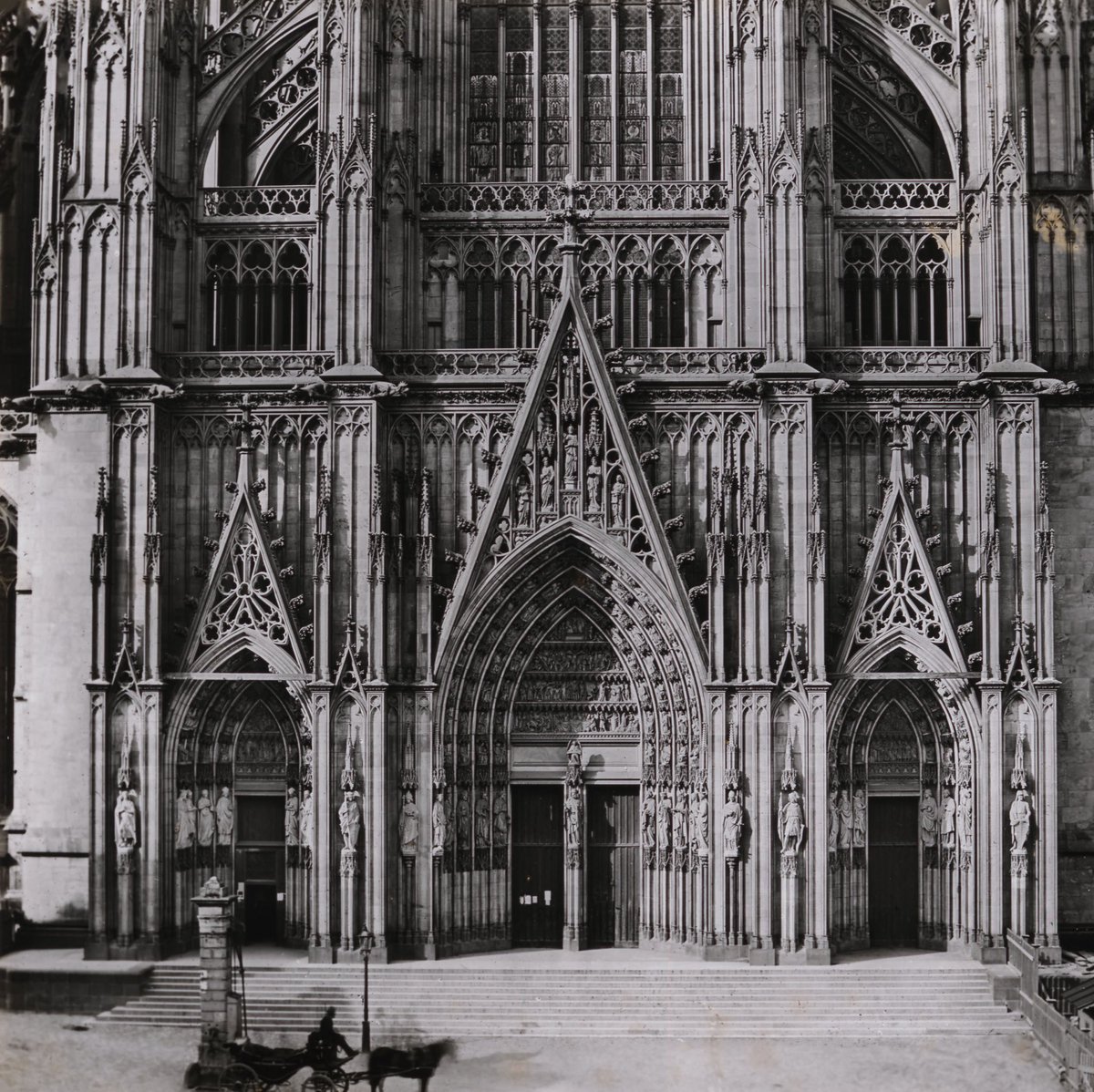 wakenminds's tweet photo. Portal des Kölner Doms, Germany 1865.

Someone is not telling us the truth about our history.. https://t.co/NWpQD6hzqv