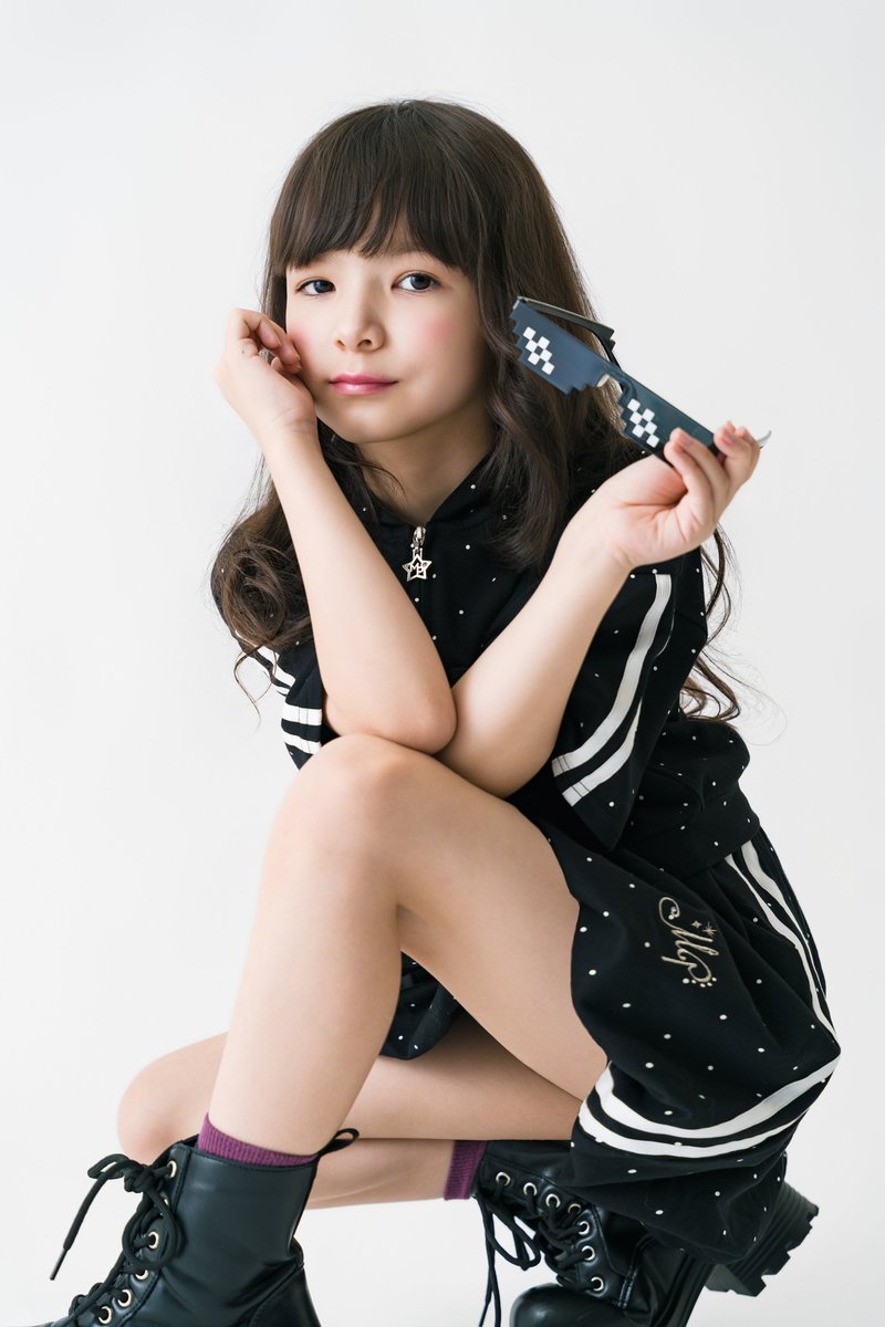 jenya_jp's tweet photo. ハーフキッズモデル、ほんとに可愛い子がたくさんいるので、中々勝負できないです。いつかまた波に乗ると信じて、頑張ってもらいます！

うちで使いたい！って方がいれば、私にDMください⭐️ https://t.co/Vgxyc3RfvG