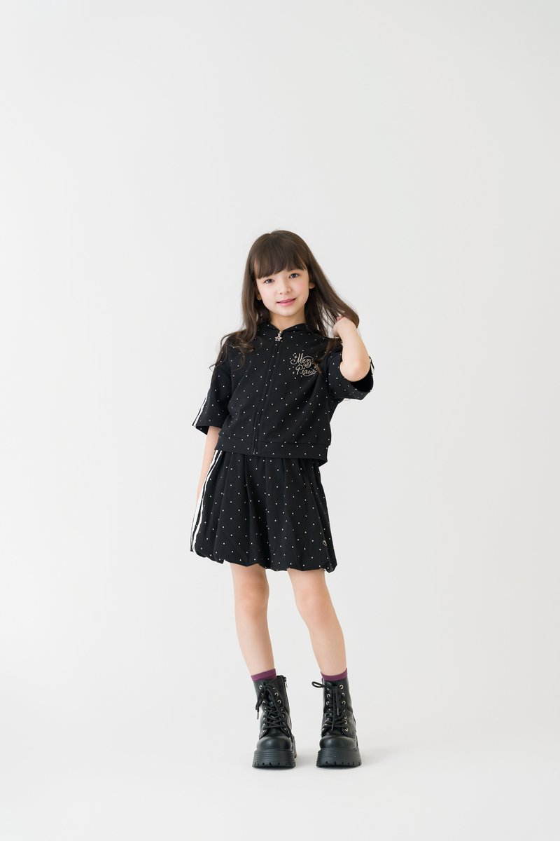 jenya_jp's tweet photo. ハーフキッズモデル、ほんとに可愛い子がたくさんいるので、中々勝負できないです。いつかまた波に乗ると信じて、頑張ってもらいます！

うちで使いたい！って方がいれば、私にDMください⭐️ https://t.co/Vgxyc3RfvG