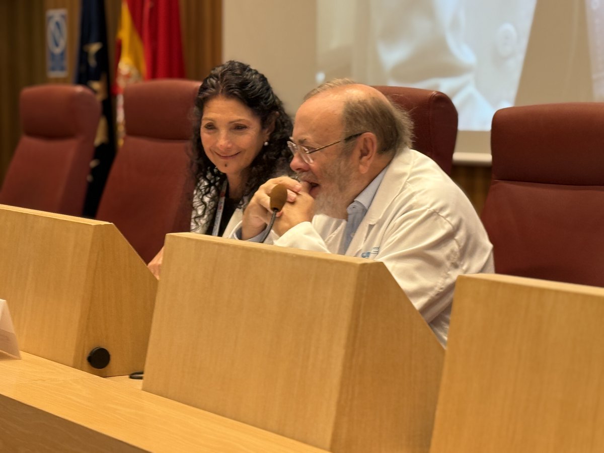 HospiLaPaz's tweet photo. 🏥 El #HospiLaPaz celebra el #diamundialdelaspersonasdeedad con un encuentro destinado a promover una visión positiva y activa del envejecimiento.

➡️ A través de diferentes actividades orientadas a sensibilizar a profesionales, pacientes y familiares. 

#SomosLaPaz https://t.co/knqM4f717M