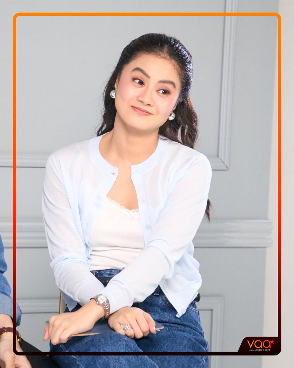 VivaArtists_'s tweet photo. Ready for more #JaiNicole content? We got Our Yesterday’s Escape stars Jairus &amp; Nicole to interview… ✨each other✨

Set your alarms for the exclusive content premiering tomorrow, Friday, at 6PM on VAA’s Youtube Channel! 

#VAA #JairusAquino #NicoleOmillo https://t.co/I0hCPSYoex