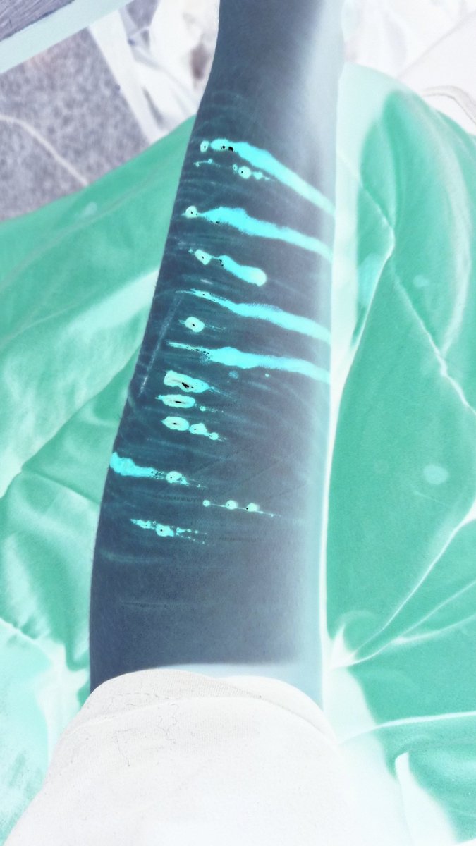 Satoriisaman's tweet photo. SFX MAKEUP!!。。。。。。。New phone who dis?? #sfx #shtwt #sh https://t.co/zsVLEBGPJA