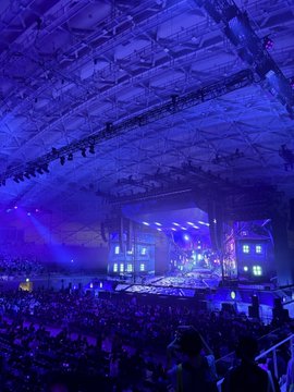 Fc_Motoki's tweet photo. 🍏👻【LIVE STREAMING🎥】👻🍏

SHADOWS 香川 DAY2‼️🎤
いよいよライブスタート🥹🔥

📺✨ LIVE STREAMINGはこちら👇
🔗 https://t.co/NGnR2cJBwA

🎶🍏 一緒にSHADOWSを楽しもう‼️✨

#MrsGREENAPPLE 
#RingoJam
#MGA_SHADOWS 
#SHADOWS
#ミセスPOPS https://t.co/6SMcQtG5Ec