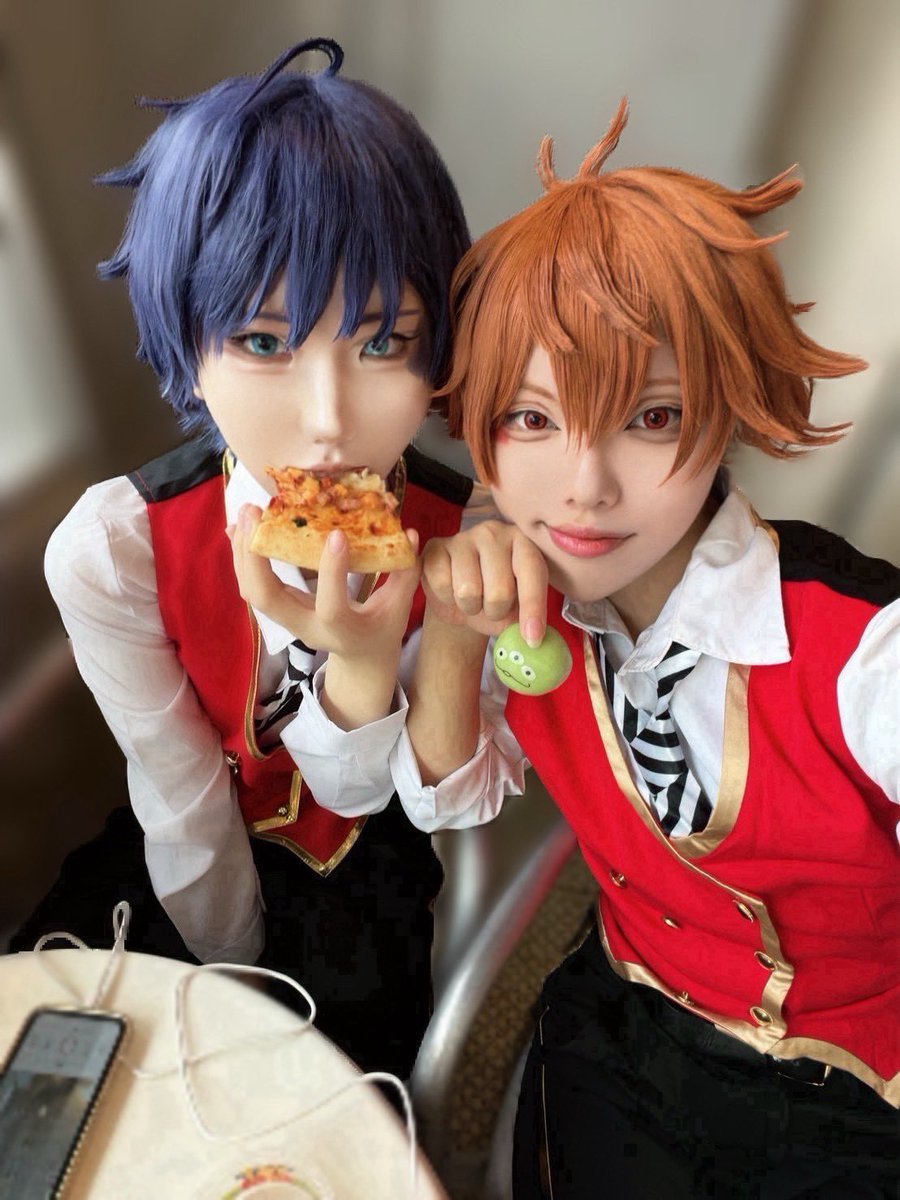 user_96neco's tweet photo. 初仮装楽しすぎたｯ🎶

#Dハロ仮装2026  #Dハロツイステ https://t.co/zEL6idXZbM