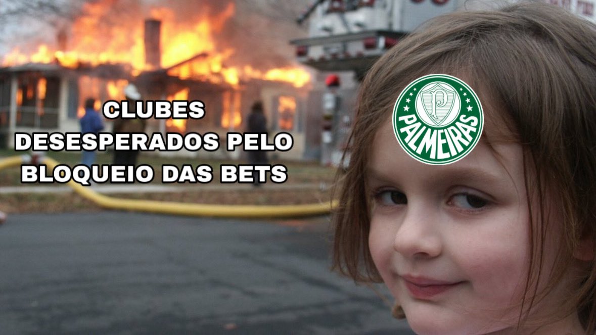 palmeirasHQ's tweet photo. Impossível não lembrar desse meme https://t.co/iY0IFdzopN