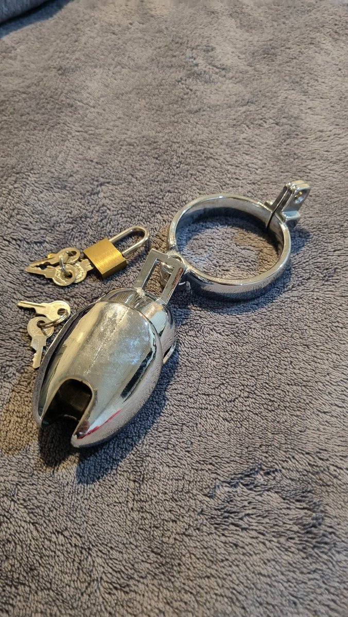 LZLDQueen's tweet photo. 新的物理锁🔒，谁想要？ https://t.co/ojfvREunnX