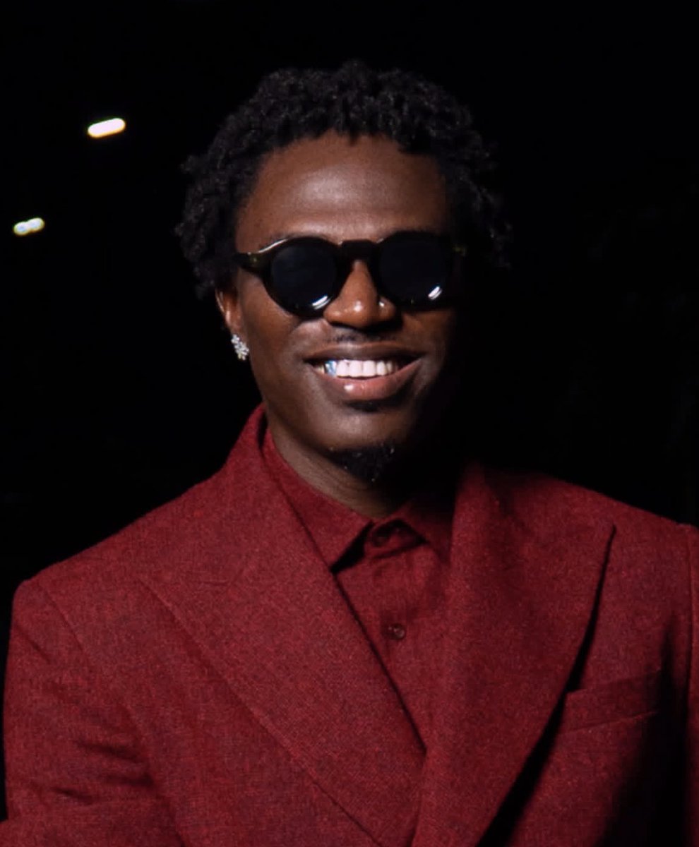 yabaleftonline's tweet photo. Happy Birthday to Afrobeat star, Spyro! 🎉 https://t.co/pssHQHiLIb