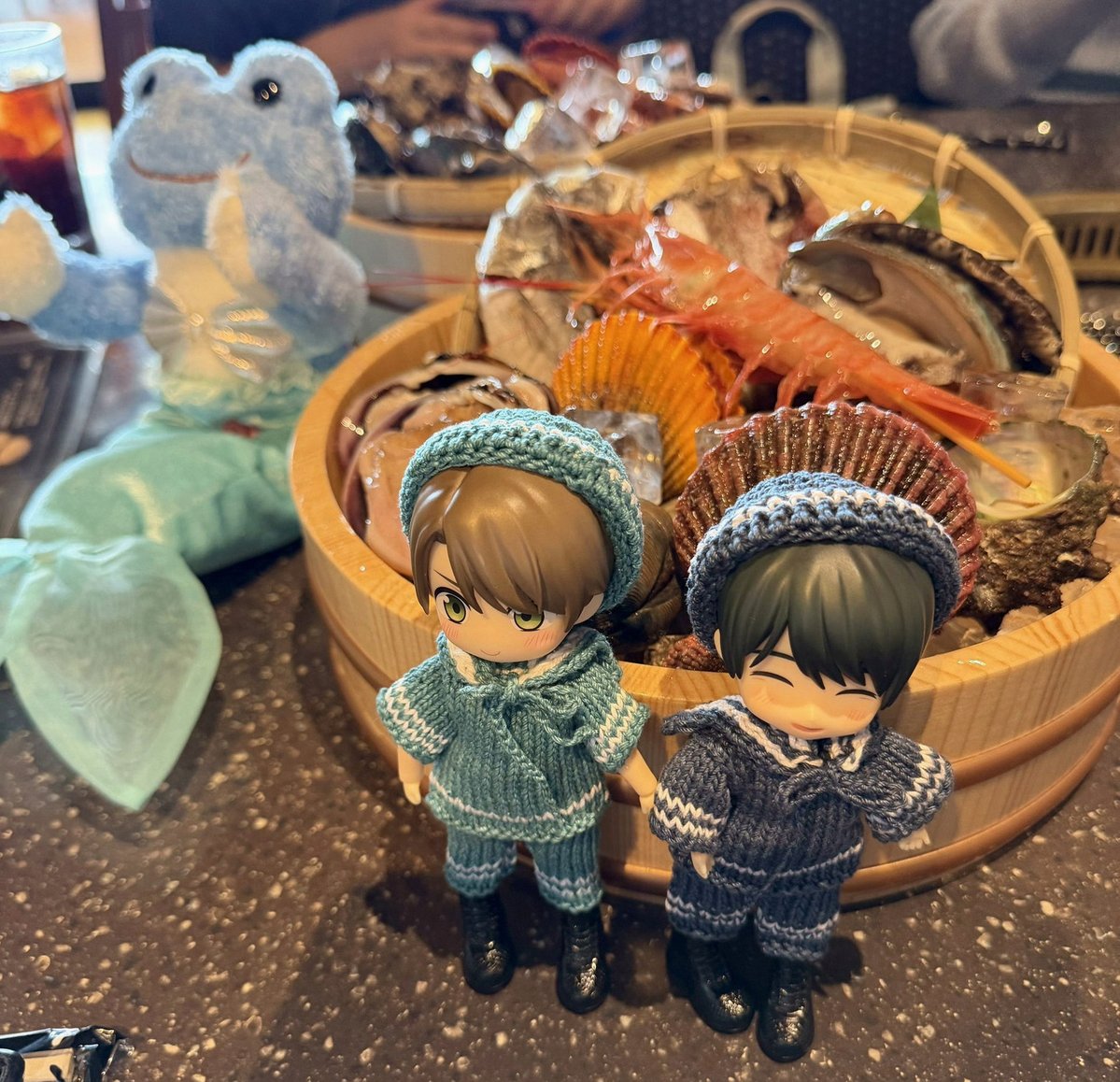 WehenkelTodd's tweet photo. 今日は外出する家族を見送った後、洗濯物を干して布団に入りましたー！
1時間くらいして雨音に気が付いてはね起きましたー！！
酷く濡れる前に室内に移動出来たのでセーーフ！！！ https://t.co/75gN3PukJV