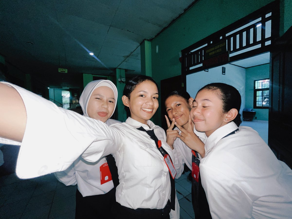 JHarning43417's tweet photo. LUCU😖🤟🏼 https://t.co/yrHscRYfom