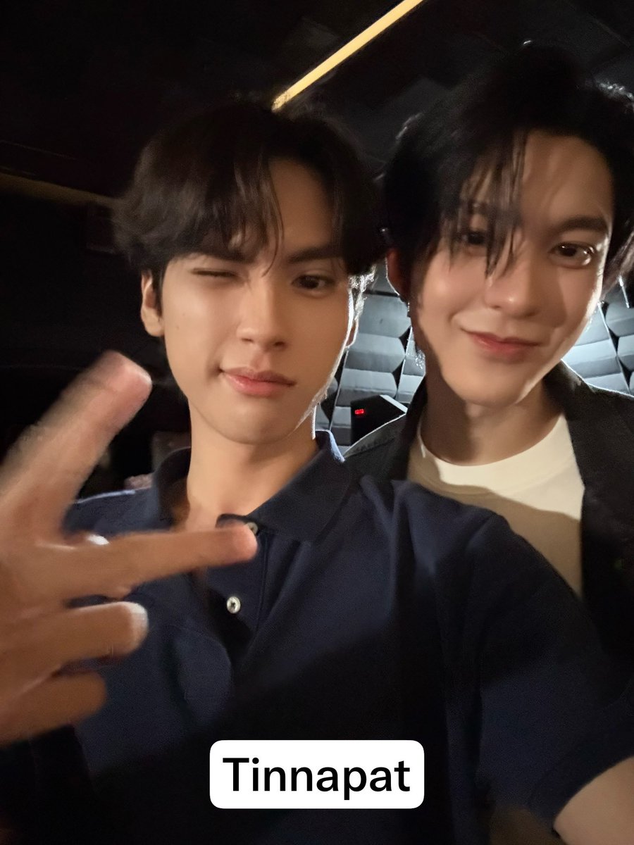 xoxojj1092's tweet photo. ครอบครัวกบเค้ามี MRT ของตัวเองกันทั้งนั้น😌

#thomaskong #theewave #ryujinpatji https://t.co/44G5ZsPRAq