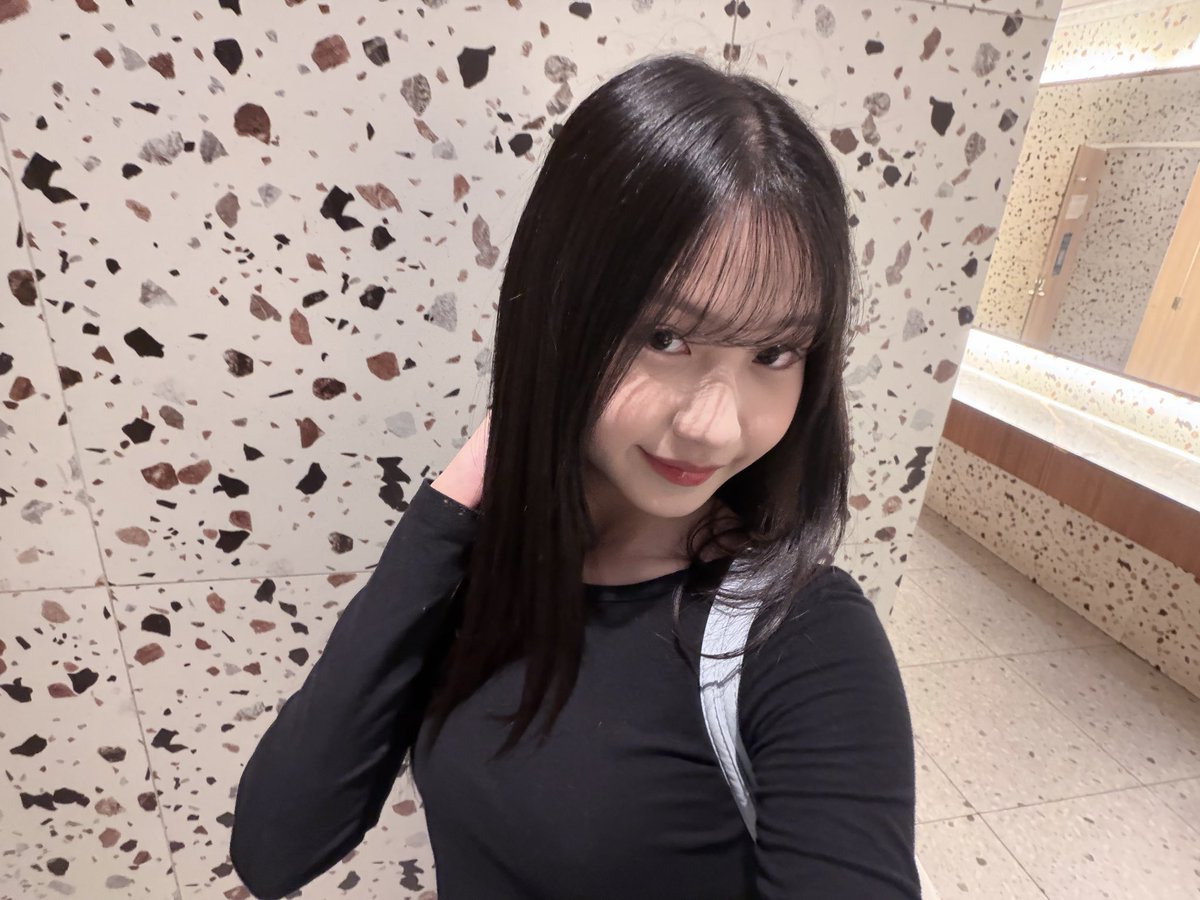 M_MikaelaJKT48's tweet photo. #Mikamis https://t.co/hKbMHVDAfH