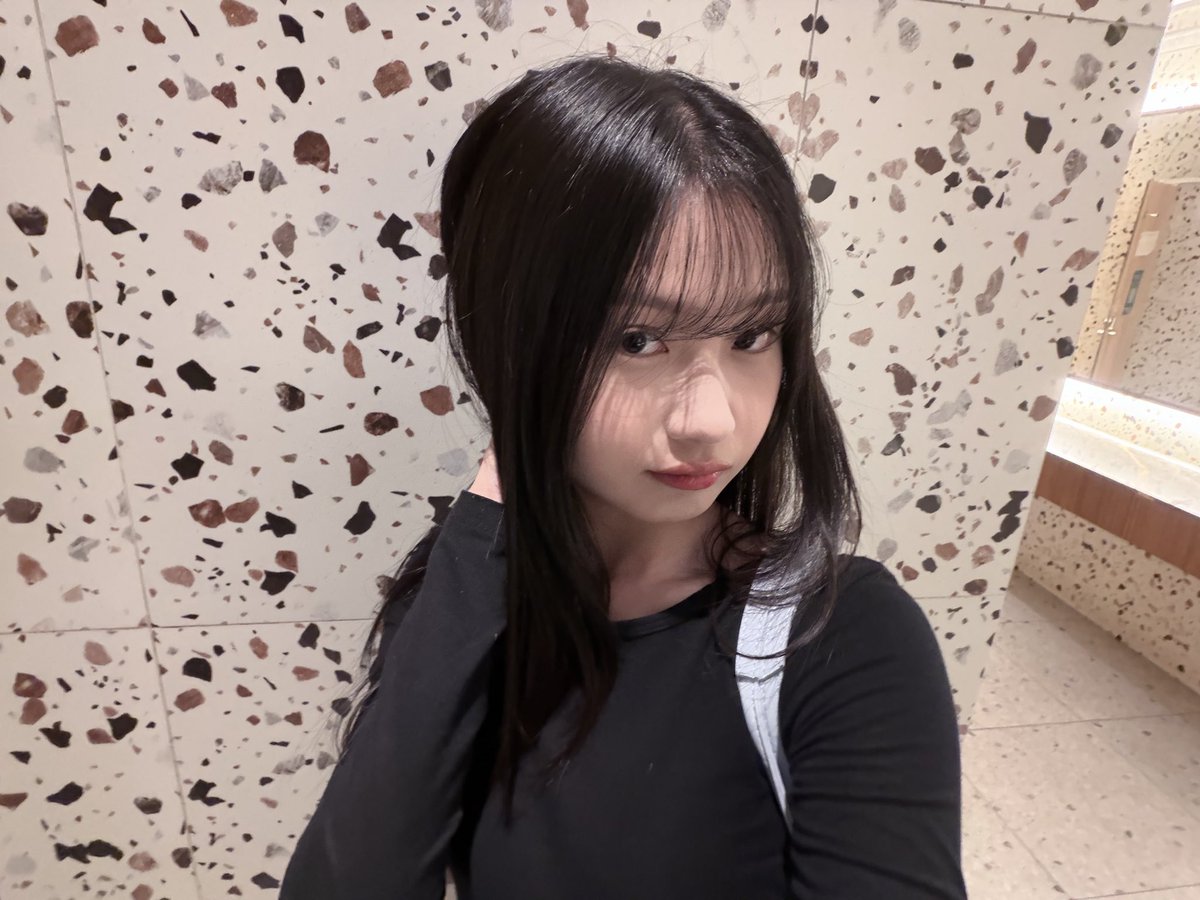 M_MikaelaJKT48's tweet photo. #Mikamis https://t.co/hKbMHVDAfH