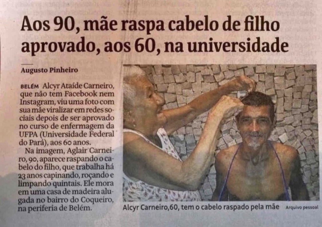 Ricamconsult's tweet photo. Não há idade para parar de correr atrás dos seus sonhos, menos ainda para parar de comemorar suas conquistas. Impossível não se emocionar com o Alcyr, 60 anos, tendo a cabeça raspada pela mãe, D. Aglair Carneiro, quando foi aprovado na Universidade Federal do Pará. Parabéns, Alcyr, parabéns D. Aglair.
#diadoidoso #imagem #data
