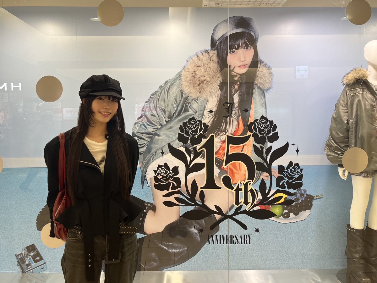 ayu_ss0107's tweet photo. なんと🎶 
「 jouetie 15th anniversary 」
メインビジュアルのモデルをさせていただきました🤍うれしい〜＞ ̫＜

さっそく新宿ルミネストいってきたよ🫶🏻すごい大きい😭ぜひ探してみてね🐟💙

@jouetie_com 
#jouetie https://t.co/cMusZHS7B6