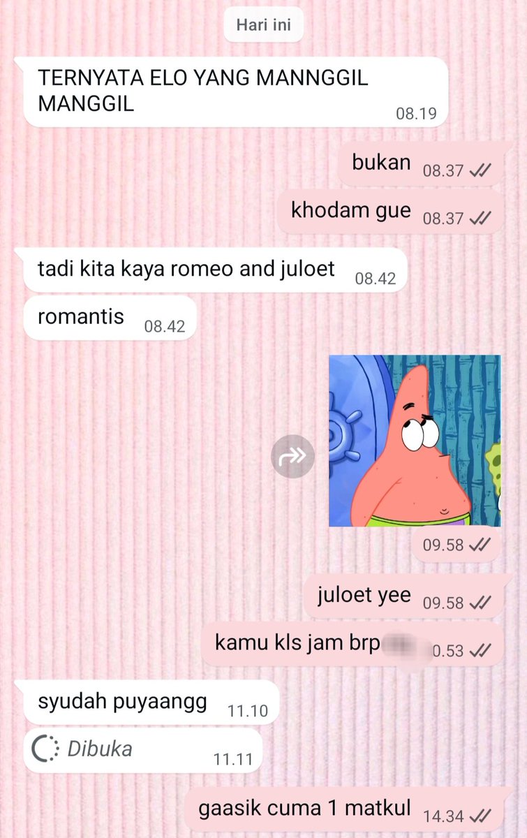 zeetoastbread's tweet photo. cuma dia yg berani dan boleh begini ke gue ya🤗🫰🏻 https://t.co/271u9XKgDq
