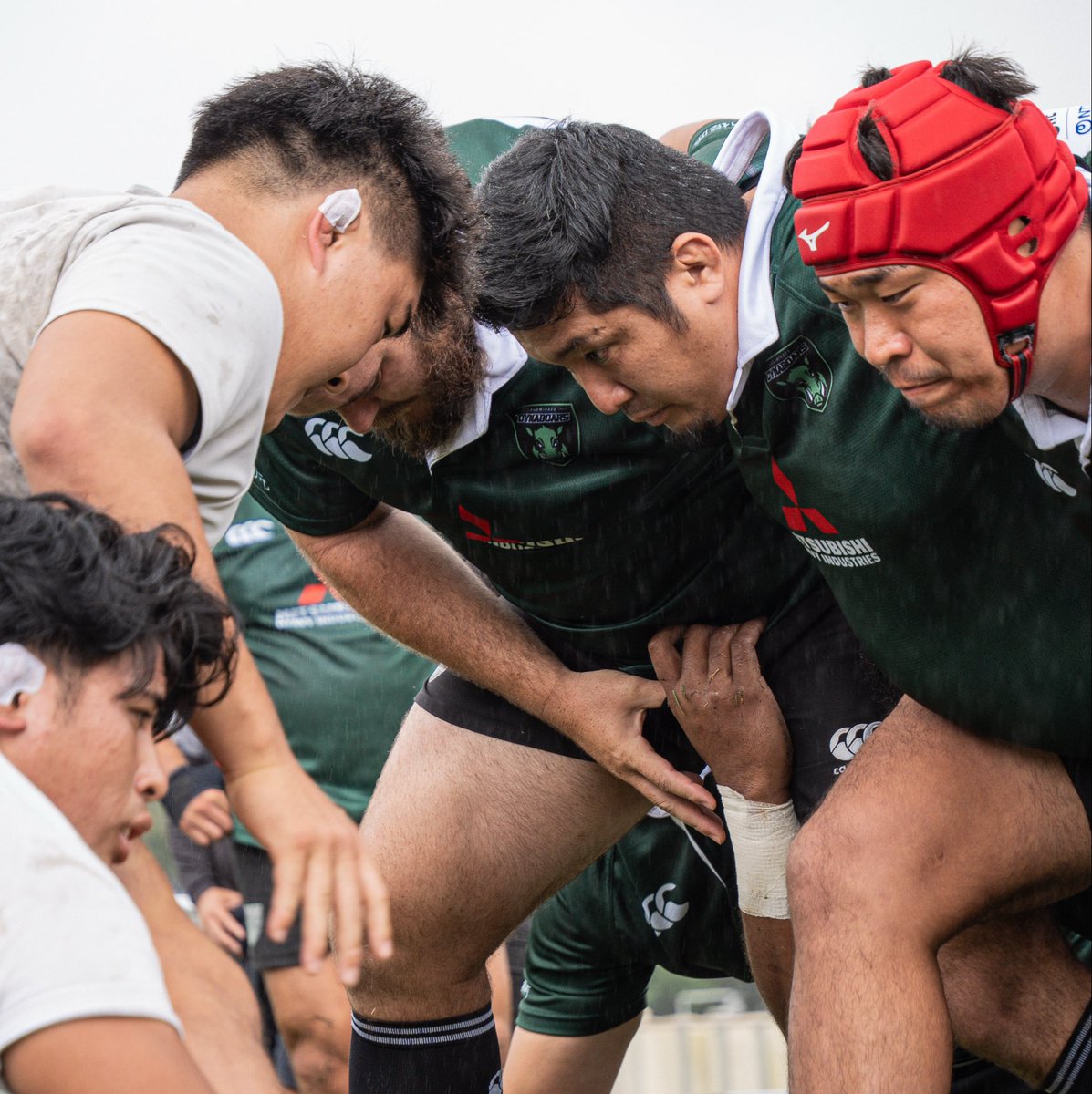 DYNABOARS's tweet photo. 9/30 早稲田大学ラグビー蹴球部とFW 合同ユニット練習を行いました🏉

@waseda_rugby 
#三菱重工相��原ダイナボアーズ https://t.co/Dy9GRcXwh7