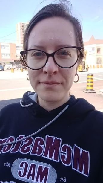 EmilyJennix8gu's tweet photo. 🥰 I'm i ugly https://t.co/w6onc0kqZS