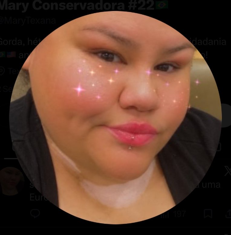 nonbinaryhottie's tweet photo. @MaryTexana @poponze Eu pensaria 2x na próxima vez q pensar em ofender alguém gratuitamente, tendo nascido c a skin da filha do Fofão dps de algm acertar na cara c uma frigideira. https://t.co/wZla8yWDUt