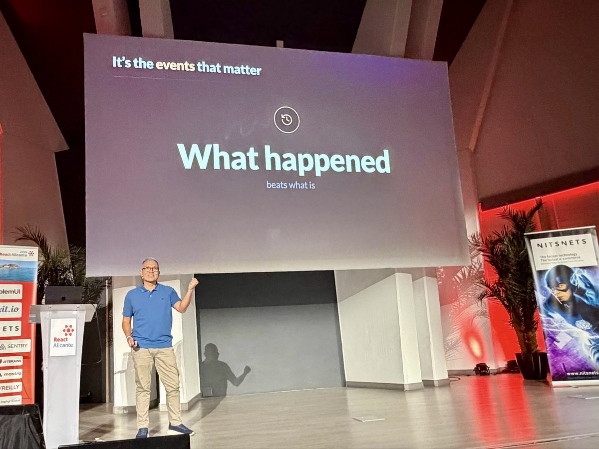kvmaes's tweet photo. How smoothly I transitioned from the end of my talk, the last of the Day 1, to a calm state of tapas and friends shortly after! https://t.co/fKDuA6uAi8