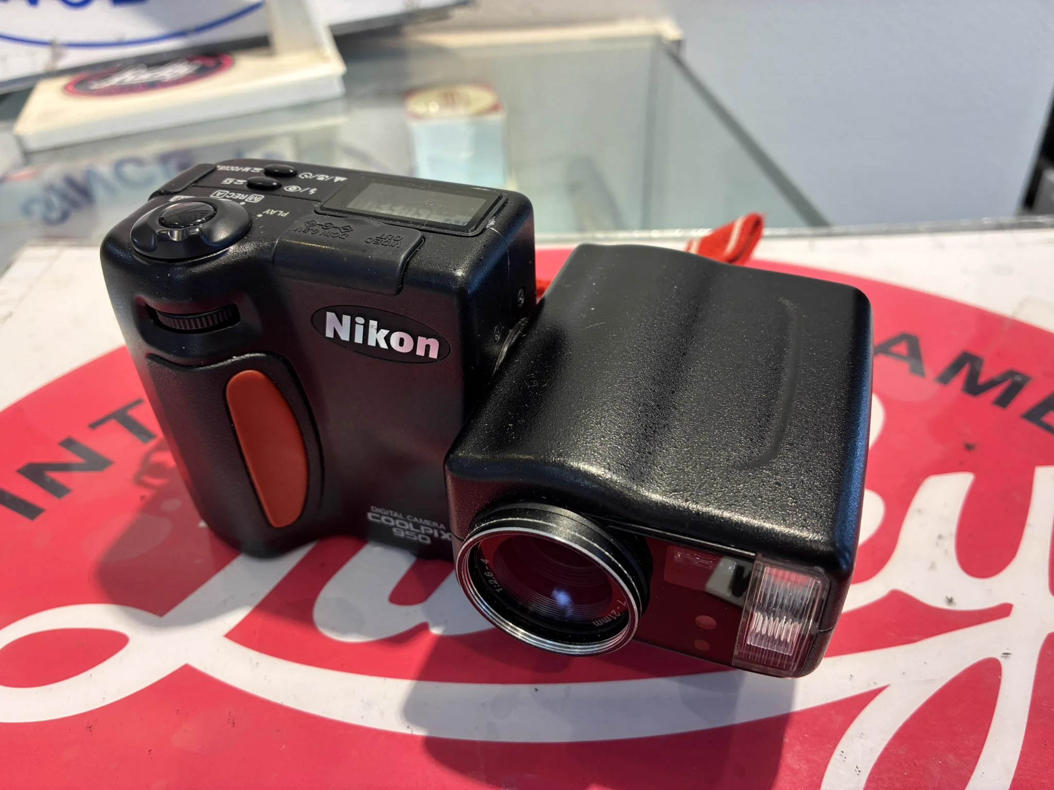 【動作良好・希少】Nikon COOLPIX 950 スイバル式 デジタルカメラ ラッキーカメラ店 LuckyCamera【公式】 on X: 