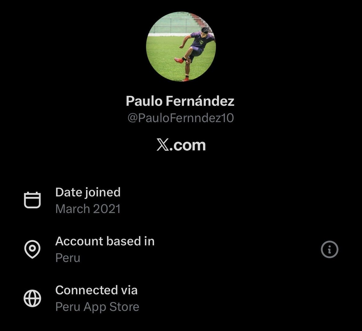 user832721's tweet photo. @PauloFernndez10 @Cr7stianismo_ “subnormal” JAHSJAHSJSH😭😭😭😭 https://t.co/hNroL8noJP