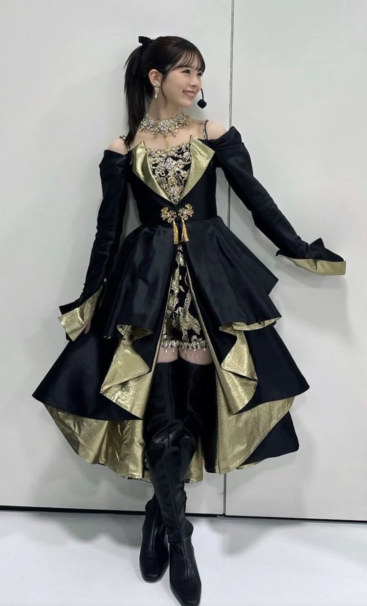 kawaii_info_'s tweet photo. 久保ちゃん卒コンでの衣装が乃木坂の衣装の中でとても好き https://t.co/tKB03ja1zL