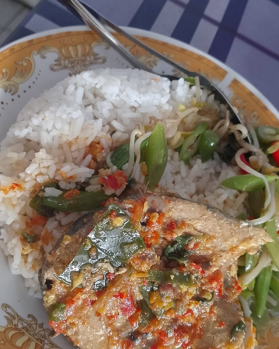 0nlybtr's tweet photo. Makan bestyy😁🥰 https://t.co/XO4vmPzr69