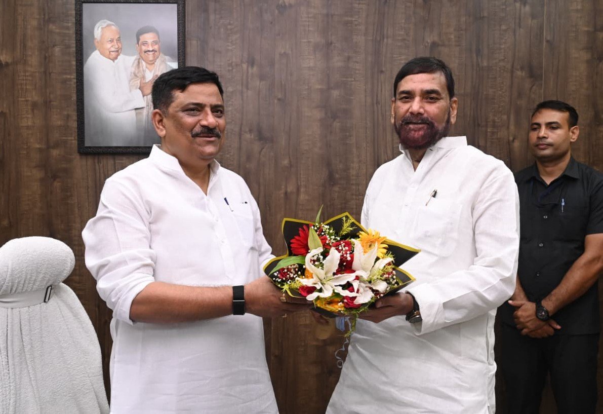 SanjayJhaBihar's tweet photo. 2/2 https://t.co/SUEkDuxPei