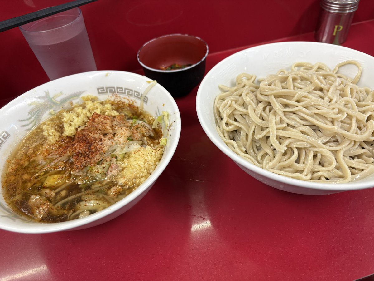 1919_1960's tweet photo. 10月二郎初め🌕

10月の分析と対処

9月もありがとうございました。
10月もよろしくお願いします！

10月のスタミナ完備。

んでもって、つけ麺ラストday
先程投稿で知ってタイミングと感激

アジアレコードは出なかったがかなり
良いタイムで完食❤️
#ラーメン二郎
#ラーメン二郎越谷店 https://t.co/3gUyK9aexZ