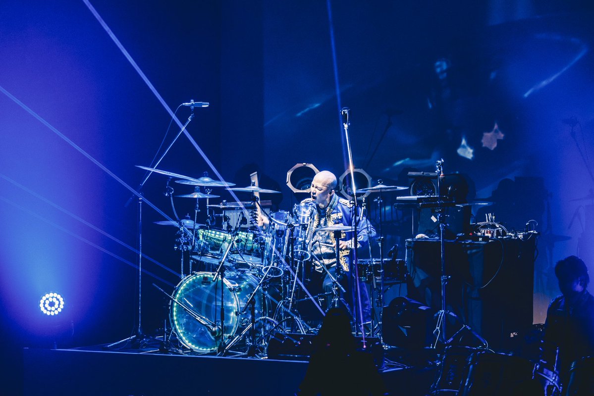 corepercussion's tweet photo. 結成20周年記念公演『DRUMMER’S HIGH』
神奈川公演

Photo by Akito Takegawa 

#鼓和 #CORE #舞台 #drummers #20th https://t.co/iYLp9YxfDv