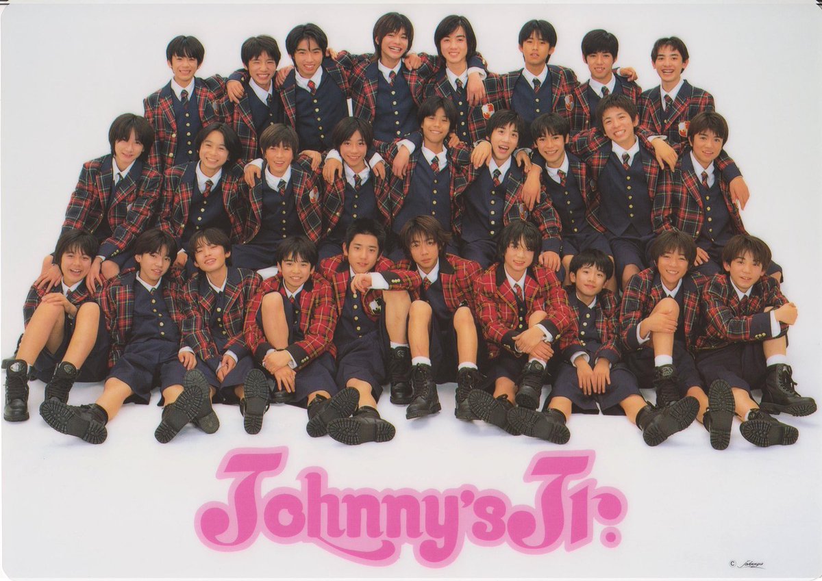 luminance6901_m's tweet photo. 誰が誰だか分かるか選手権
私は半分以上分からなかった

(昔のイラスト整理してると色々出てくる🤭) https://t.co/SoKwqVlKPY