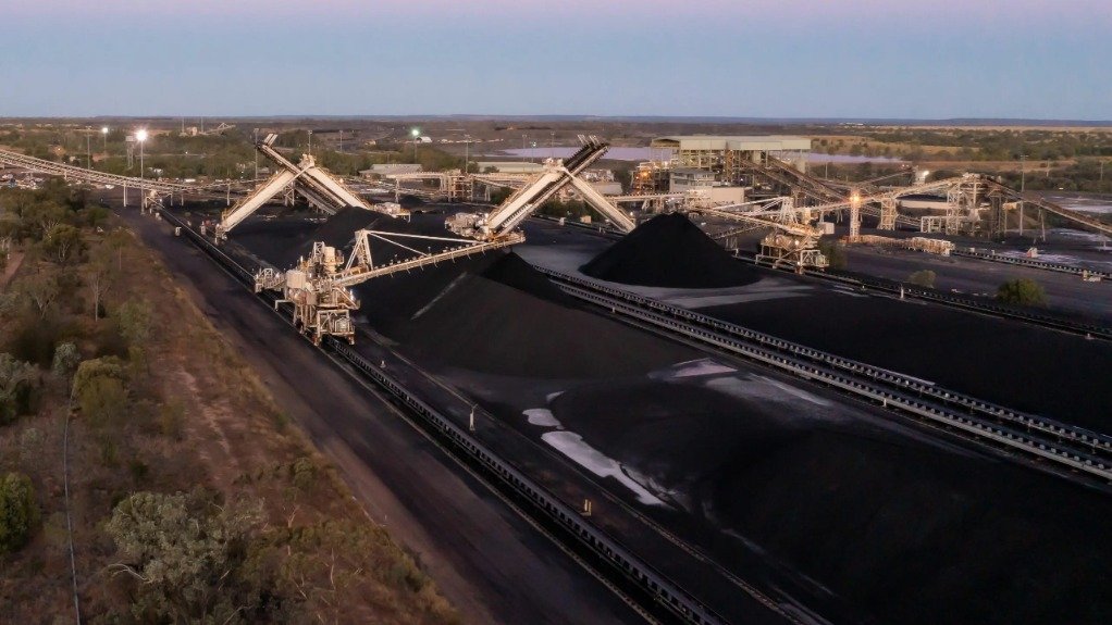 MiningWeeklyAUS's tweet photo. Yancoal completes $1.85bn takeover of Kestrel met coal mine https://t.co/eH7ZjAMpAH https://t.co/Qx8b1ox6oa